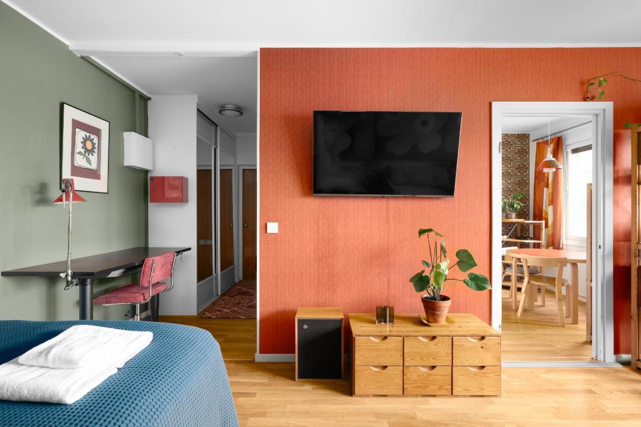 Wehost Spacious Traveller'S Hq Above Metro @Vilhonvuorenkuja 16 Apartment Helsinki Bagian luar foto