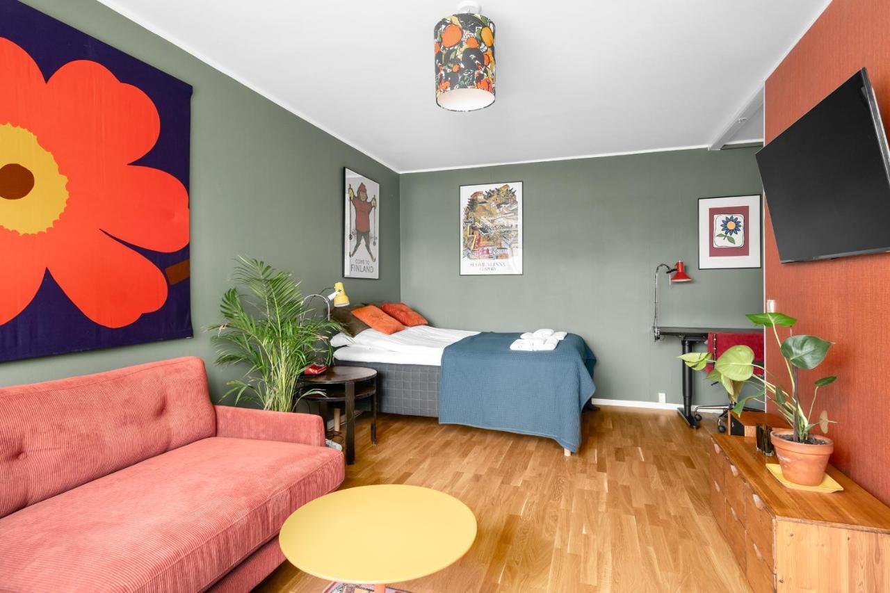 Wehost Spacious Traveller'S Hq Above Metro @Vilhonvuorenkuja 16 Apartment Helsinki Bagian luar foto